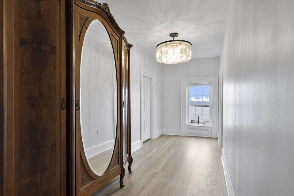 Bridal Suite Hallway