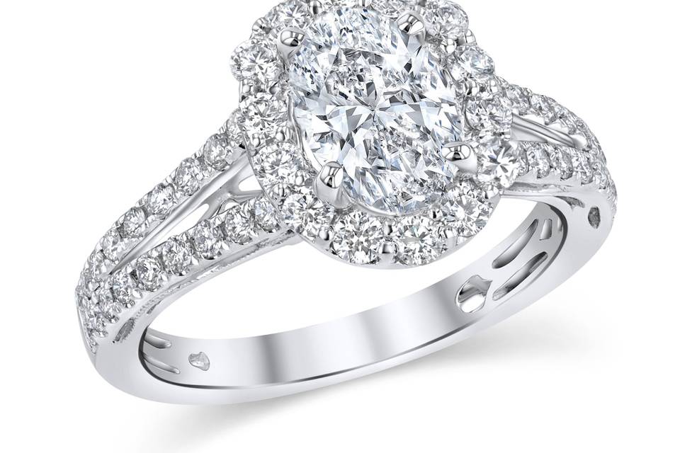 Oval Halo Diamond Ring