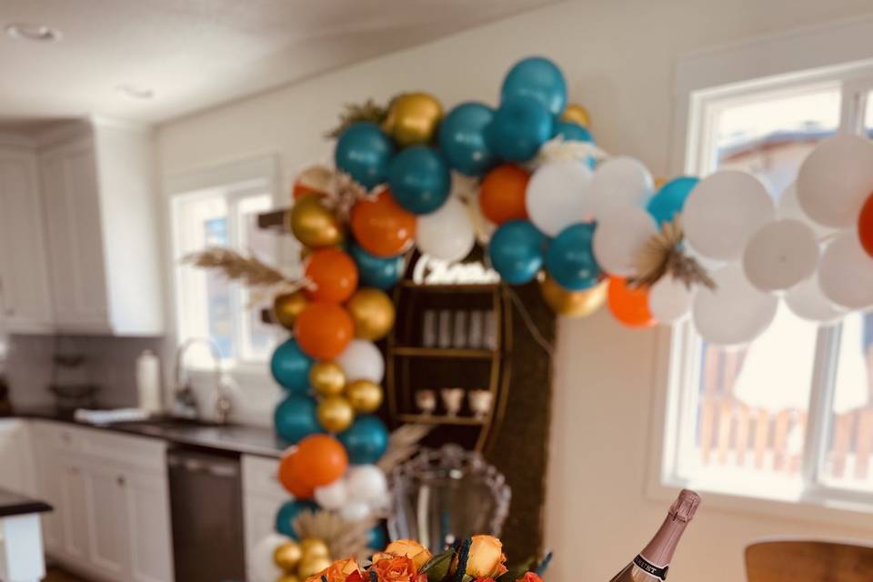 Bachelorette arrival decor