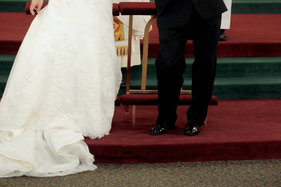 The Groom signals his enthusiasm as the wedding ceremony comes to an end in Macomb County, Michigan.