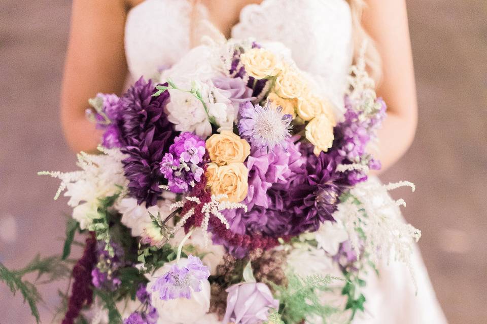 Bride's violet bouquet