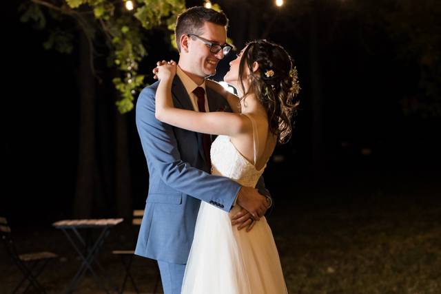 A dance at night - Mandy Lorraine Photography