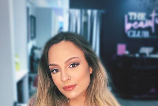 Bridesmaid makeup