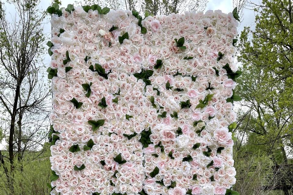 Floral walls in various sizes