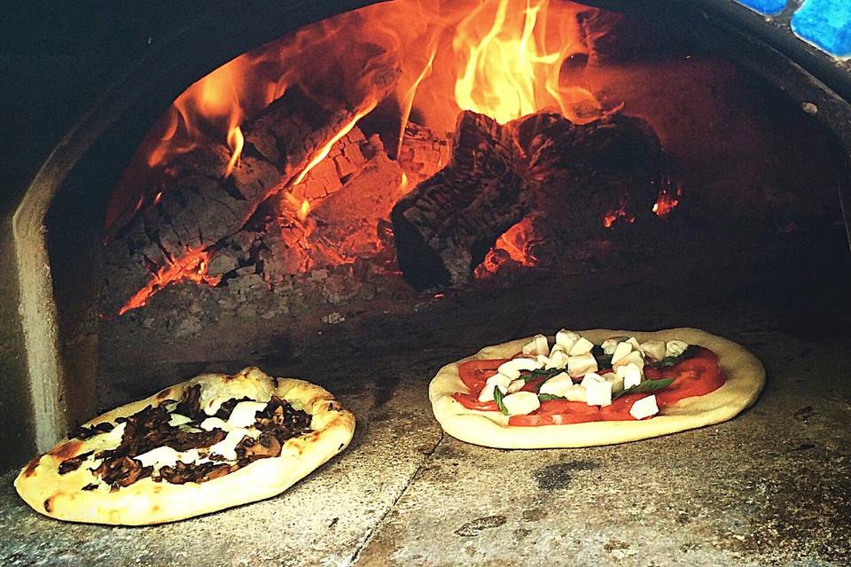 Mobile Pizza Oven