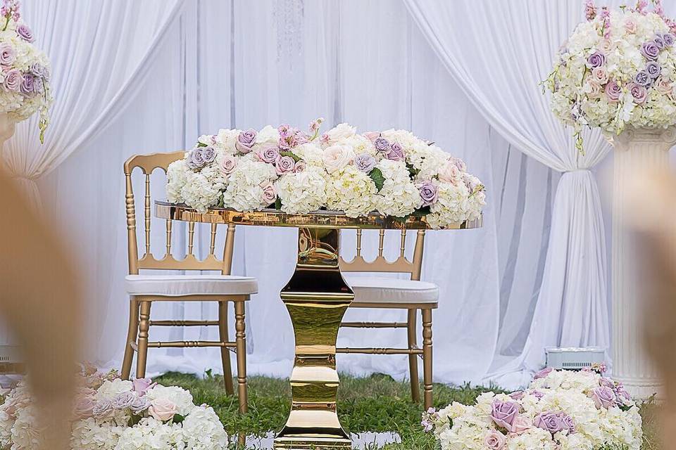 Sweetheart table setup