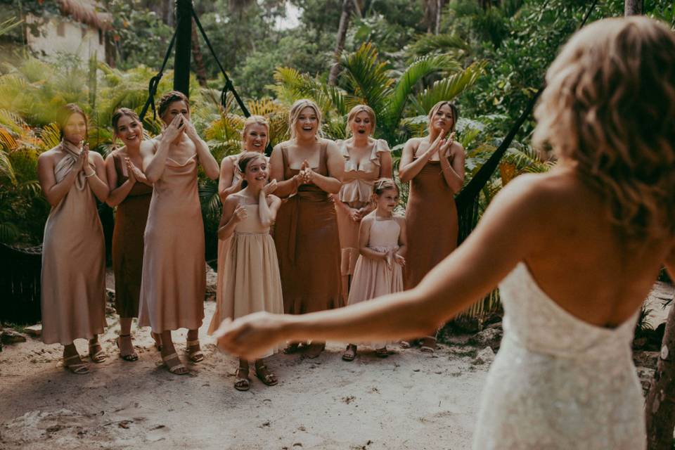 BridesMaid Crew in Tulum