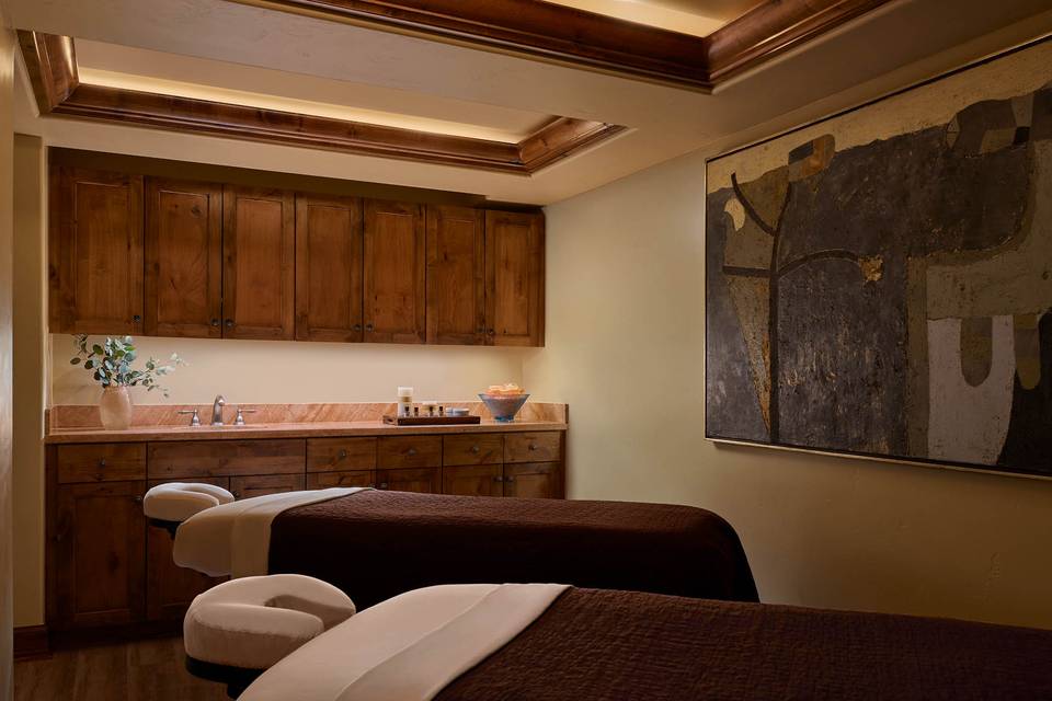 Couples Massage, Bloom Spa