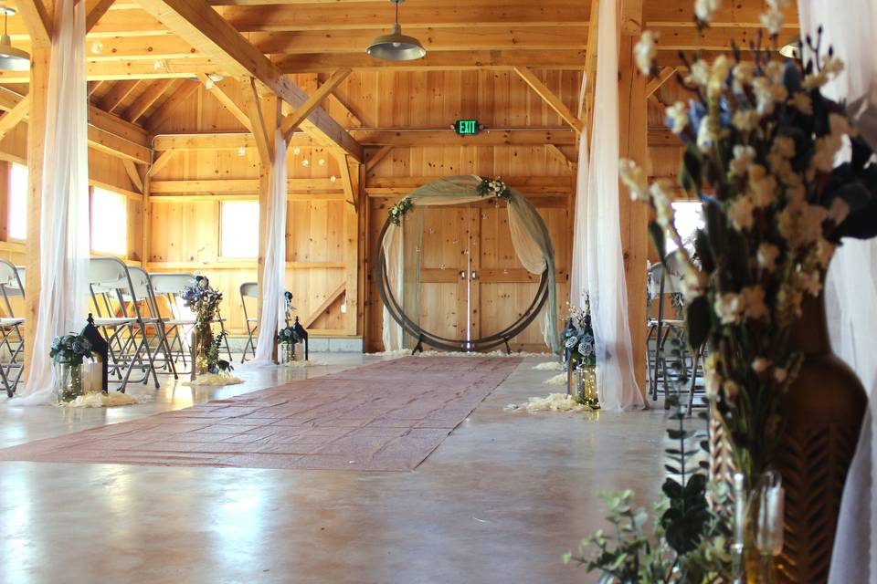 Barn with decorations