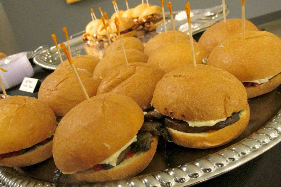 Cheeseburger sliders