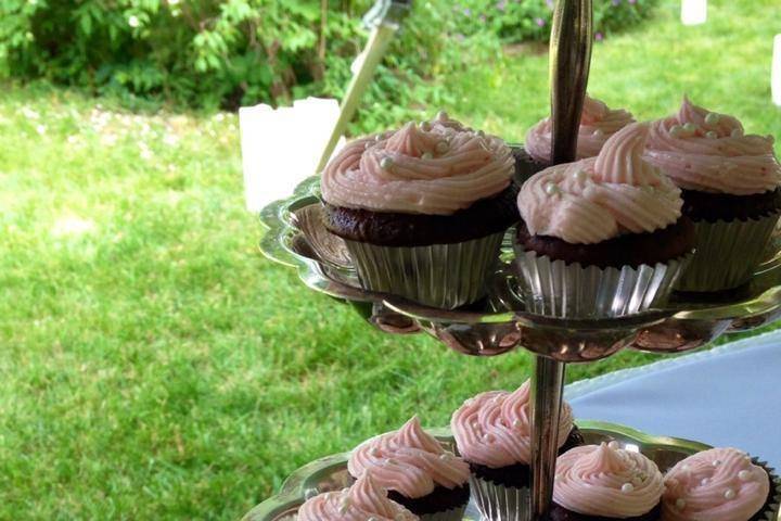 Wedding cupcakes