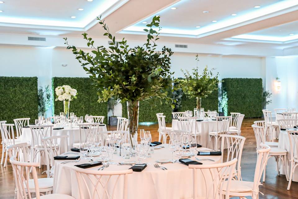 Branch centerpieces tall