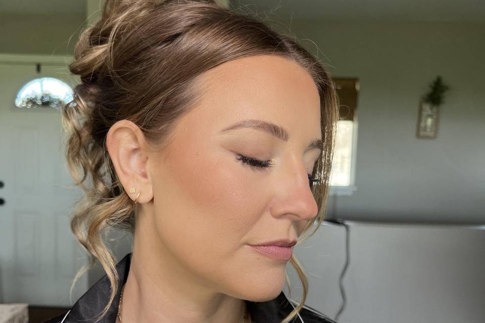 Beautiful Bridesmaid Makeup