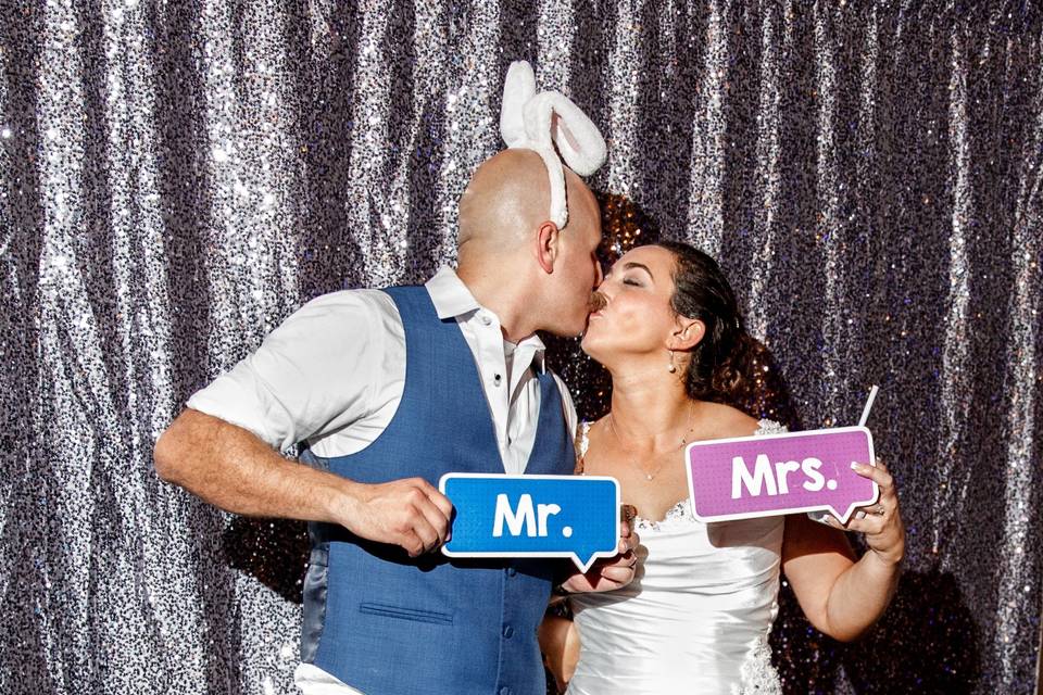 Austin Party Booths Bride