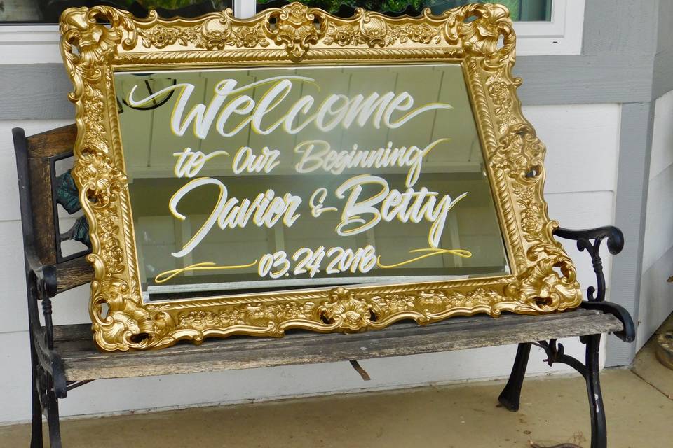 White and gold theme color sign