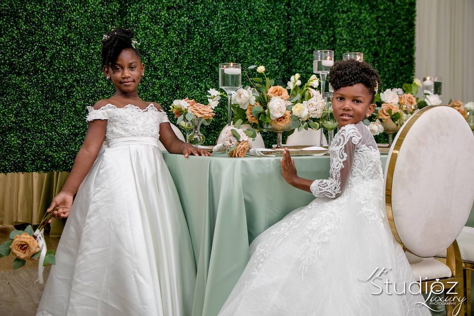 Beautiful Flower Girls!