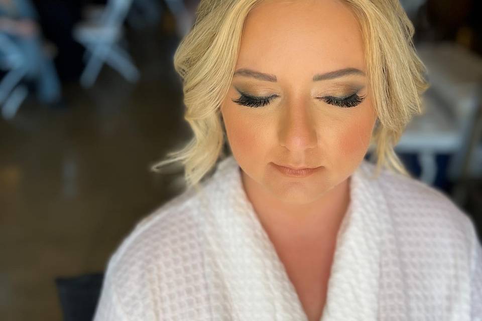 Fluttery lashes