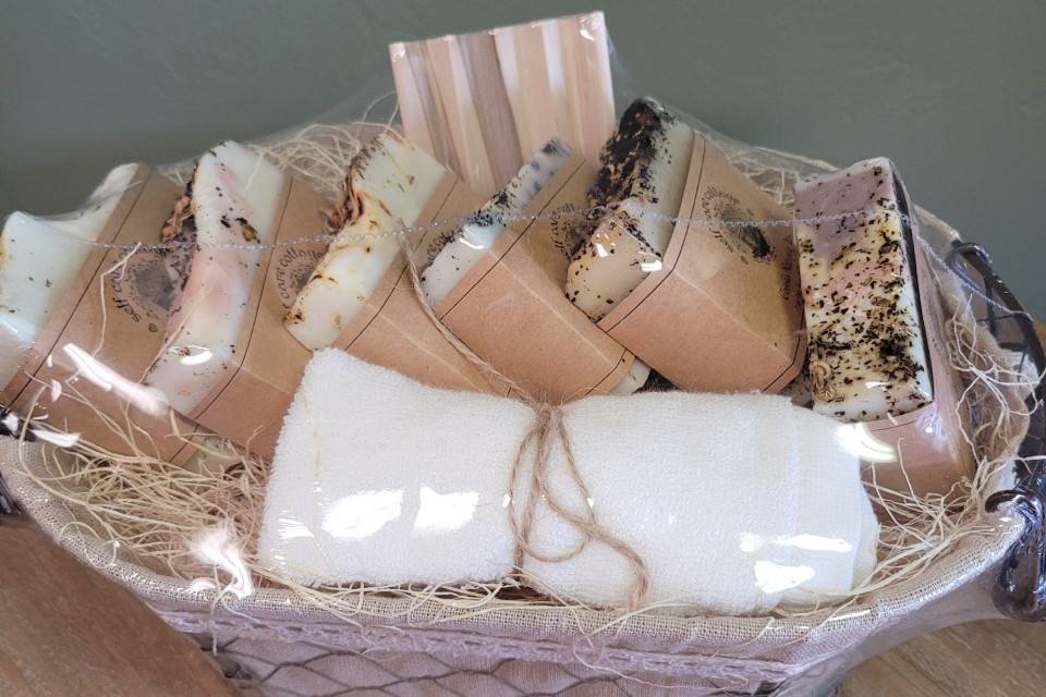 Herbal tea bath basket