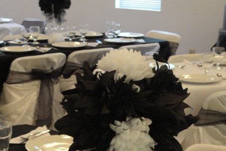 Black, white, silver...simple elegance!