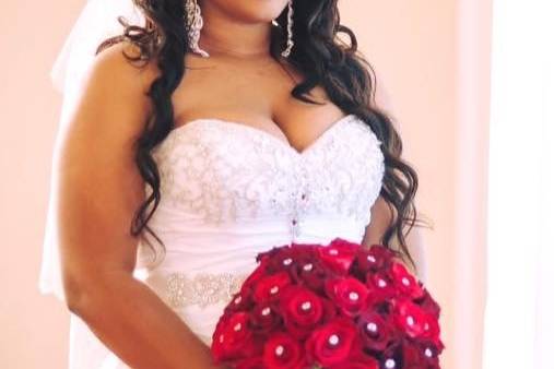 Bride holding bouquet