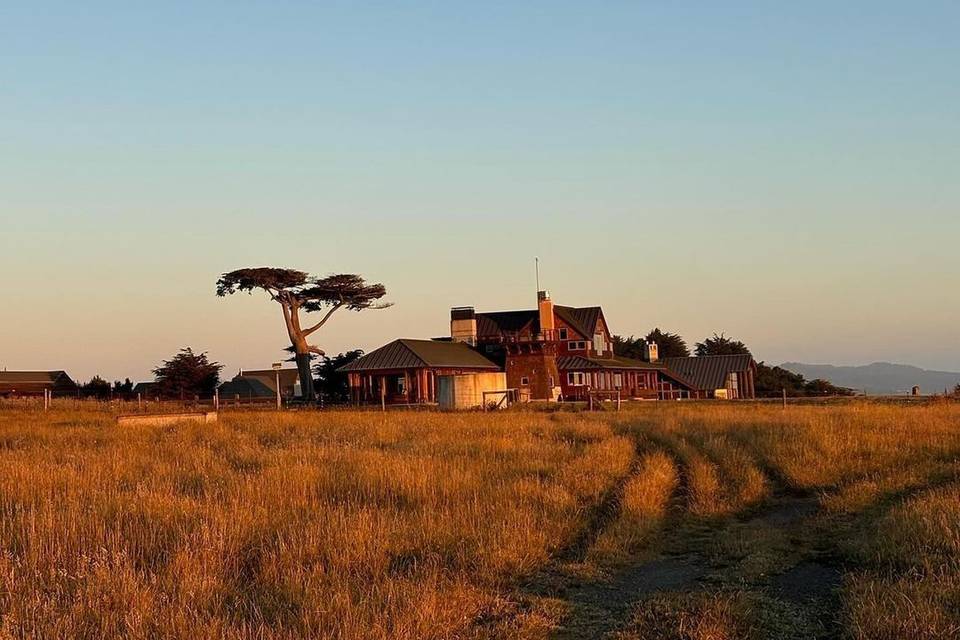 The Inn At Newport Ranch