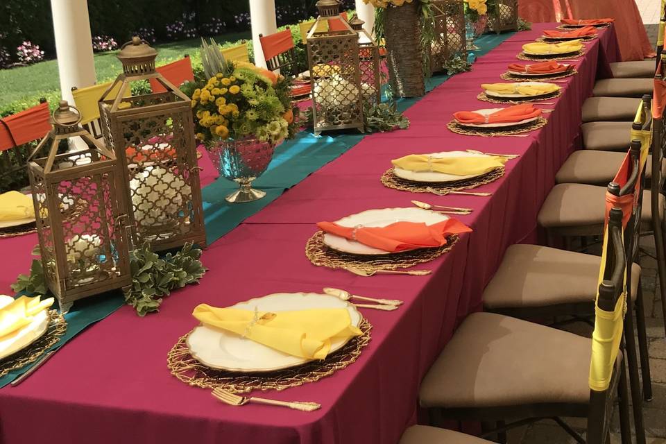 Head table arrangement