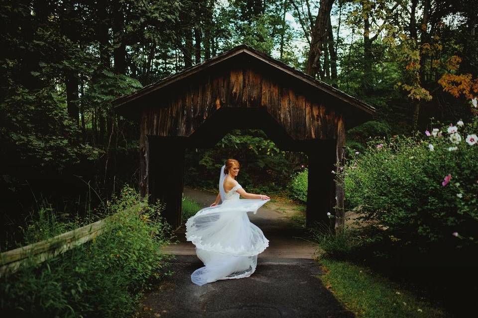 Ceremony site & cocktail hour