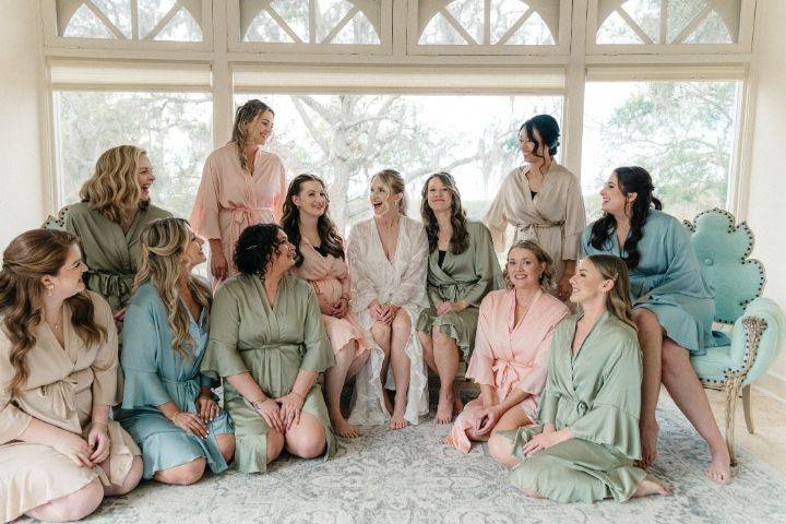 Bridesmaid at Suite