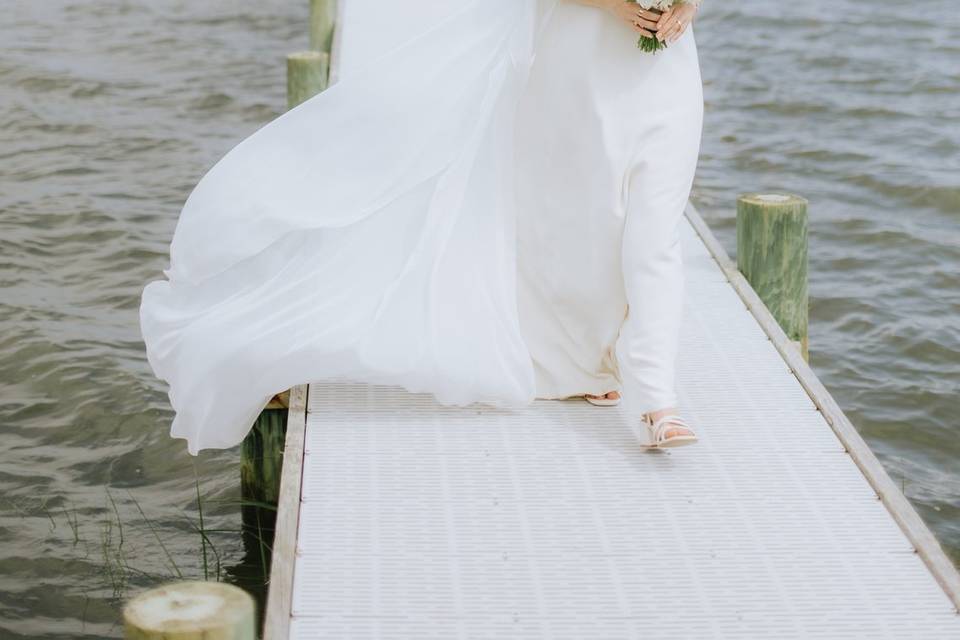 Bridal portraits on the coast