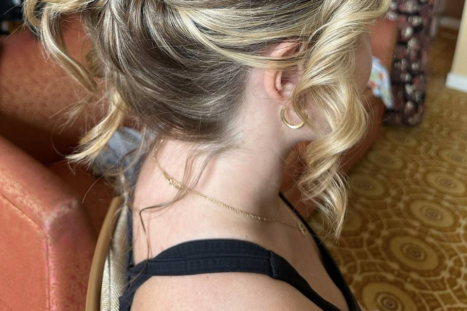 Bridesmaid hair