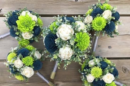 Lime, Navy and Ivory