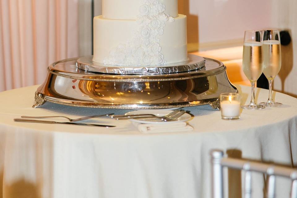 Fondant flower cascade