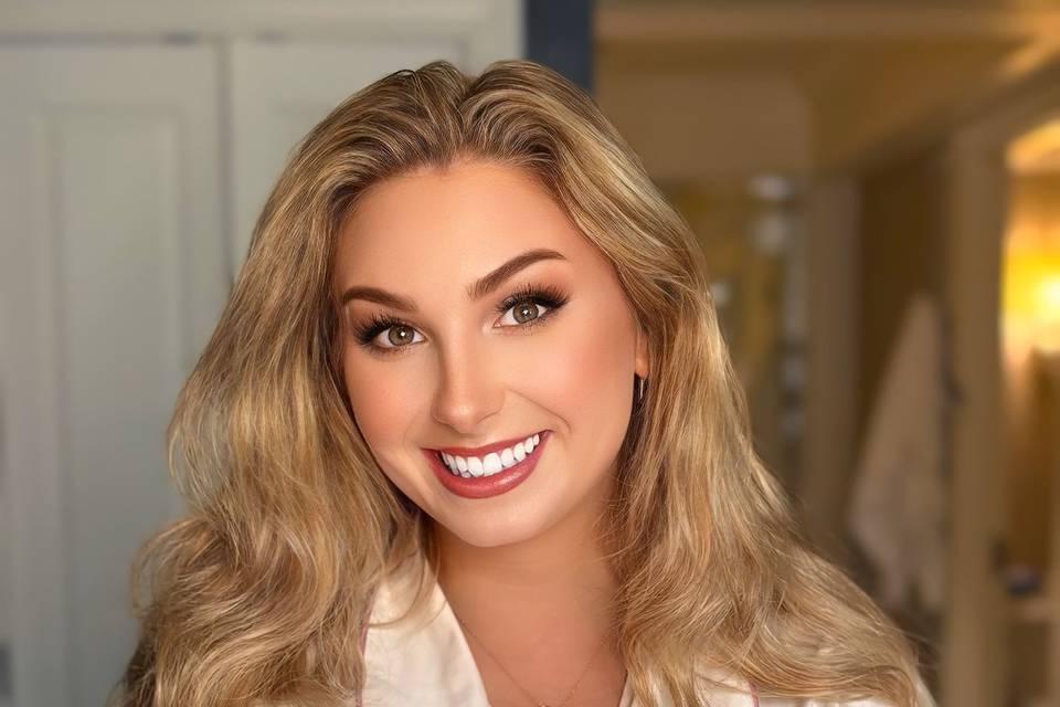 Glam makeup