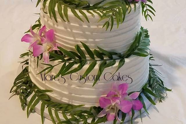 3 Tier buttercream. Serves 75