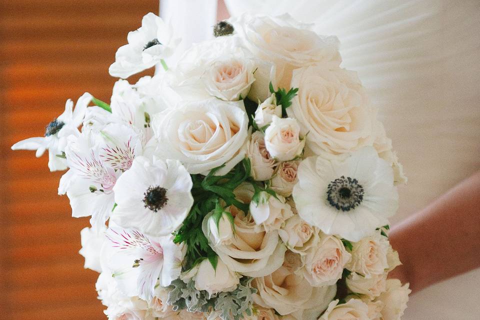 White bouquet