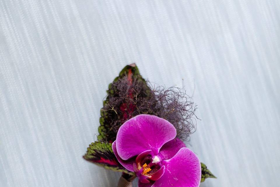 Colorful boutonniere