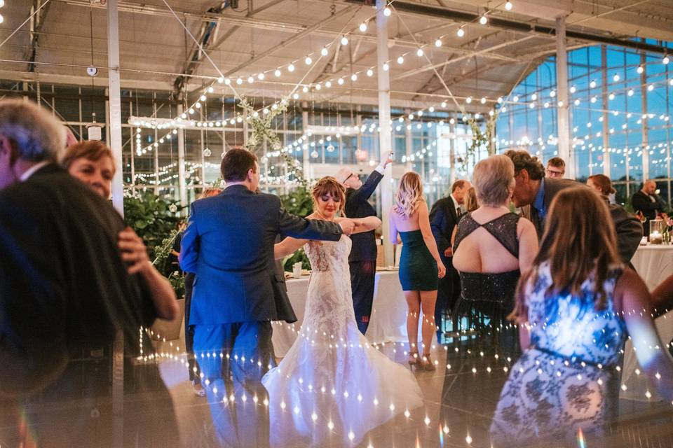 Groomsmen at Little Red Barn