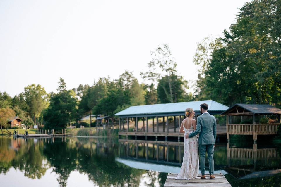 Cherokee Waterside Portraits