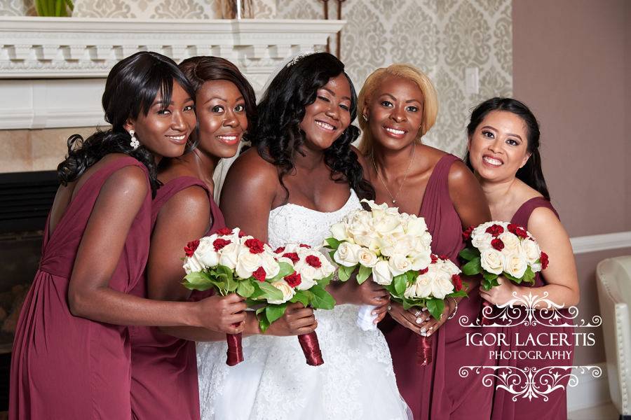 Bride & Bridesmaids'