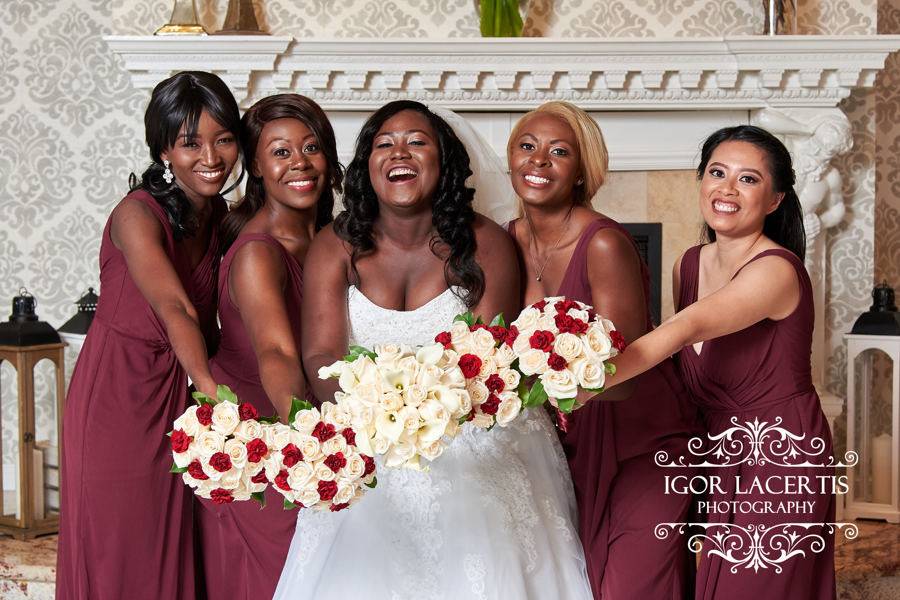 Bride & Bridesmaids