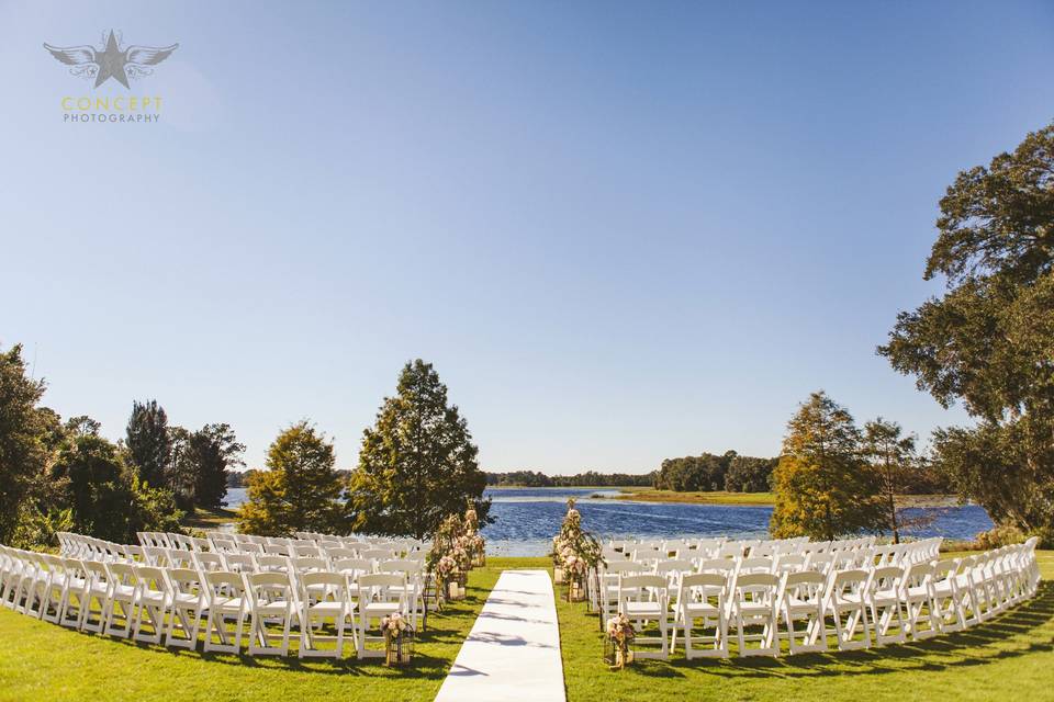 Outdoor ceremony facing the lake