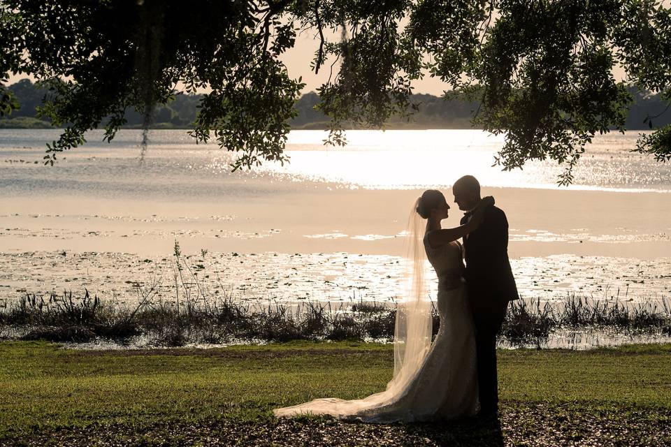 Lakeside ceremony Cami Zi Photography