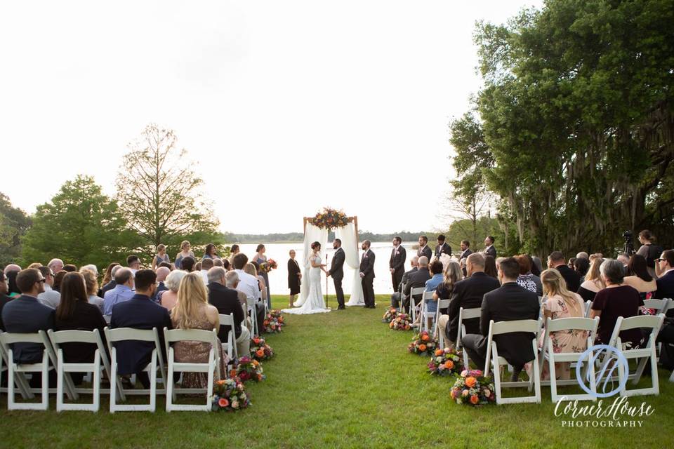 Corner House Photo | Ceremony