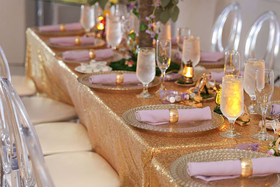 Court Table