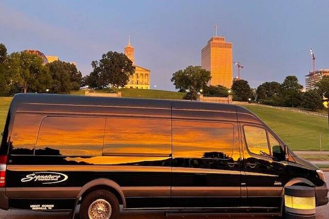 Signature Transportation Services