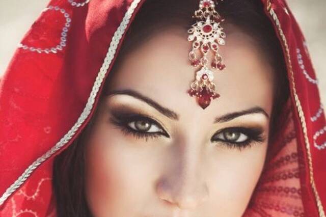 Bold eye makeup