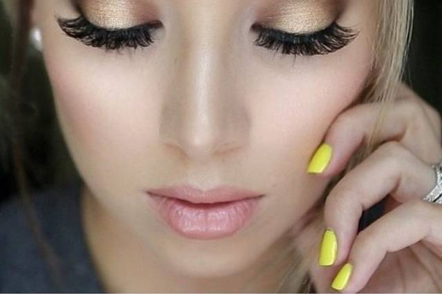 Glam makeup
