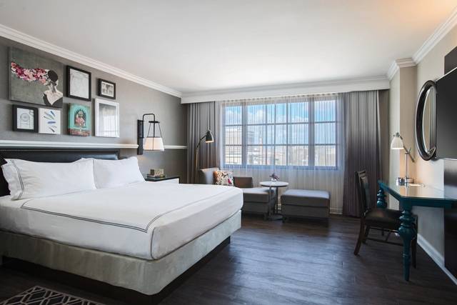 Standard King Guestroom