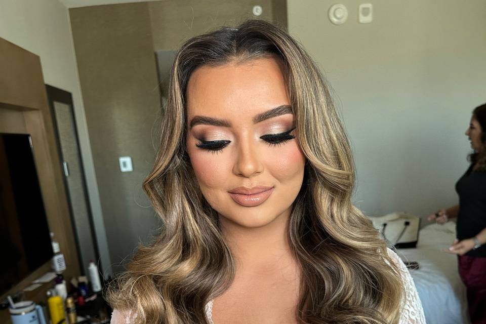 Makeup By Valeen