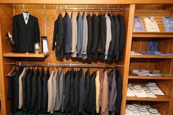 MENS SUITS FULL TAILORING DEPARTMENT ON PREMISES